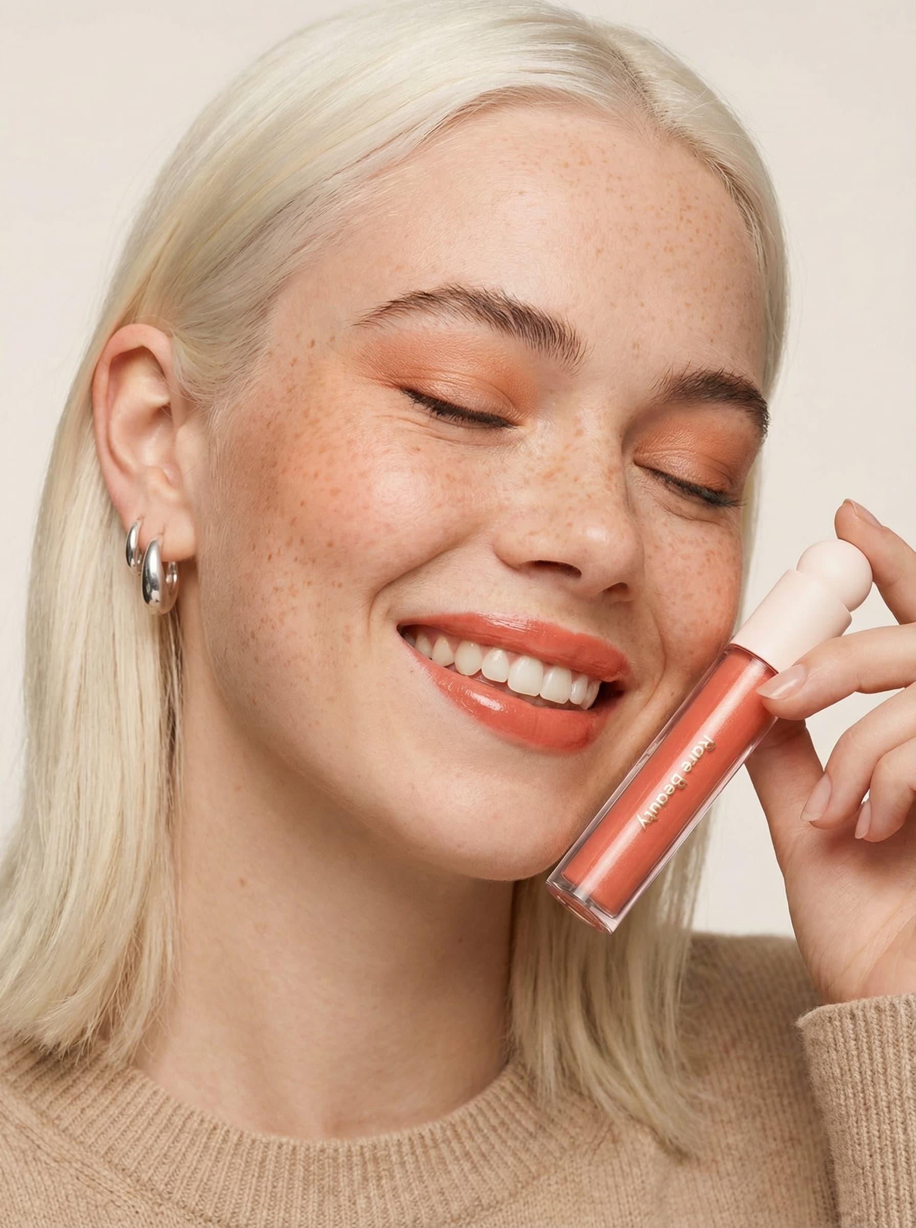 Блеск для губ 1